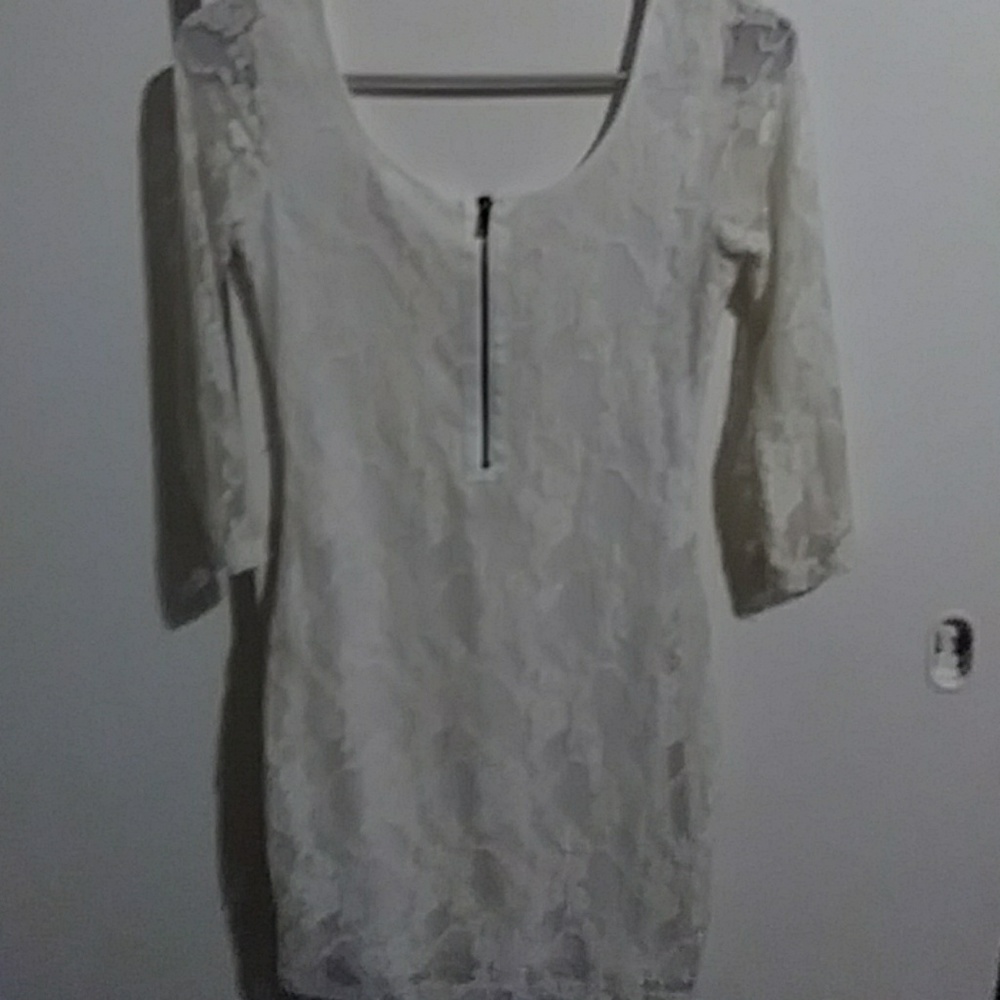 Dress - Picture 2 of 2